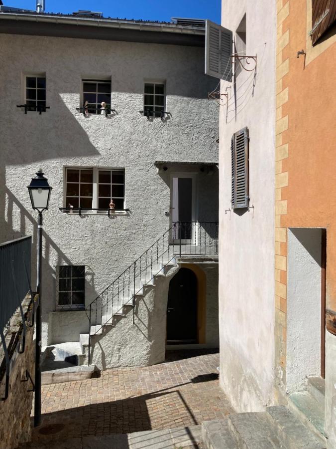 La Lombardie - Charme Et Tranquillite Сион Экстерьер фото